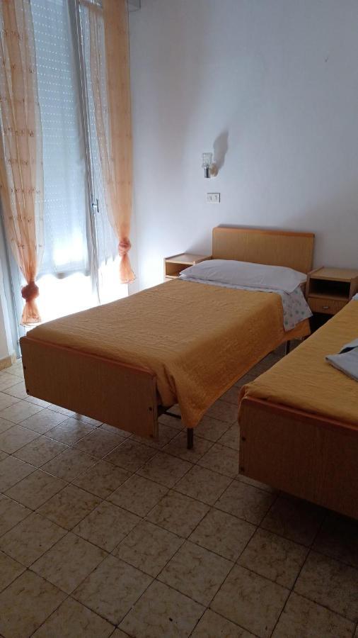 德尔普拉托别墅酒店 Bellariva Di Rimini 外观 照片